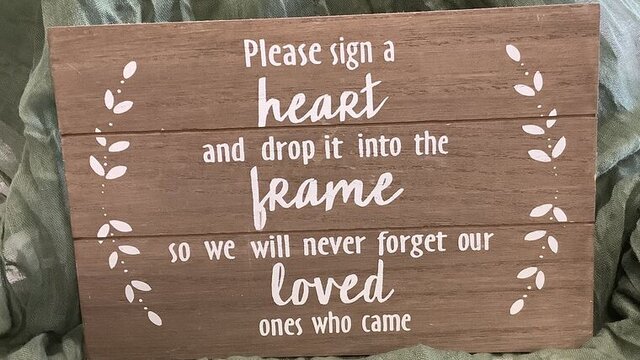 Please Sign a Heart Wood 9 x 6 Inch